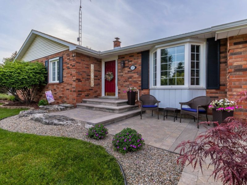 Front Entrance Landscaping Project in Flamborough, Ontario